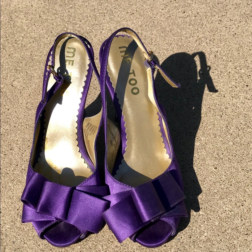 Me Too purple heels